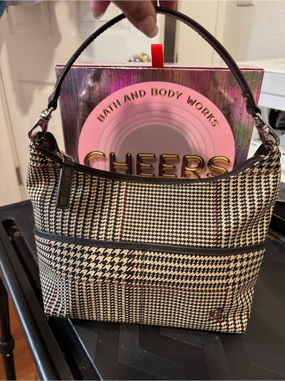 Houndstooth Shoulder Bag - Black & Cream